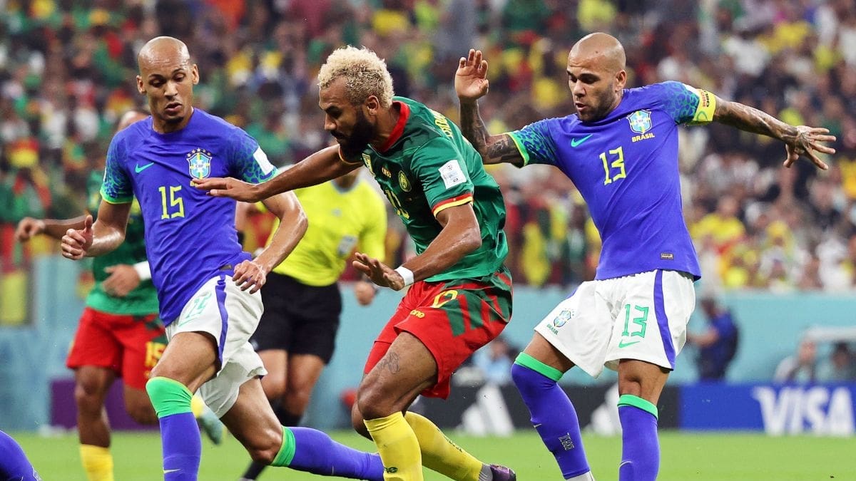 Brasil cae por la mínima ante Camerún pero avanza en primer lugar a los octavos de final