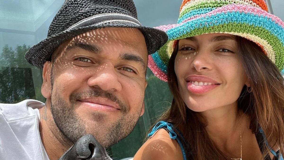 Dani Alves y el tierno mensaje que le mandó a su esposa por su aniversario
