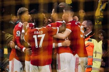 Premier League comienza a ceder a la crisis y aplaza partidos