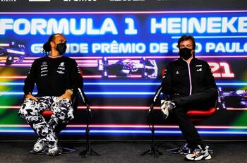 Alonso y Hamilton sueñan con pelear el podio en el GP de Brasil