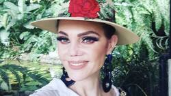 Carmen Campuzano revela su propia historia de abuso, tras estallar contra reportero