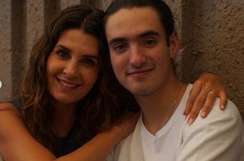 Mayrín Villanueva festejó el cumpleaños 18 de su hijo, Sebastián Poza