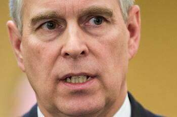 William dejaría sin mansión al Príncipe Andrés, acusado de abuso sexual