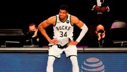 Los Campeones de la NBA debutan con victoria: Antetokounmpo imparable con los Bucks