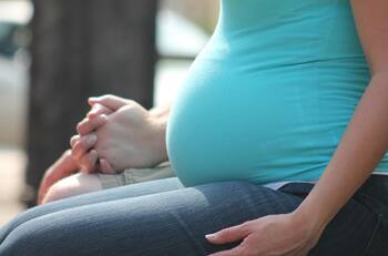 ¡Una GRAN bendición! Piden ayuda para esposa de bombero que dará a luz a 13 bebés en Ixtapaluca