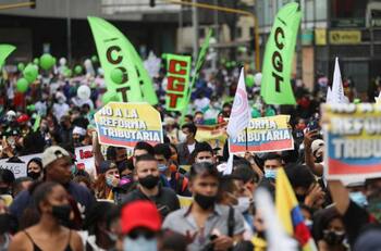 La ONU y la Unión Europea llamaron a la calma respecto a las protestas en Colombia y advirtieron de brutalidad policíaca