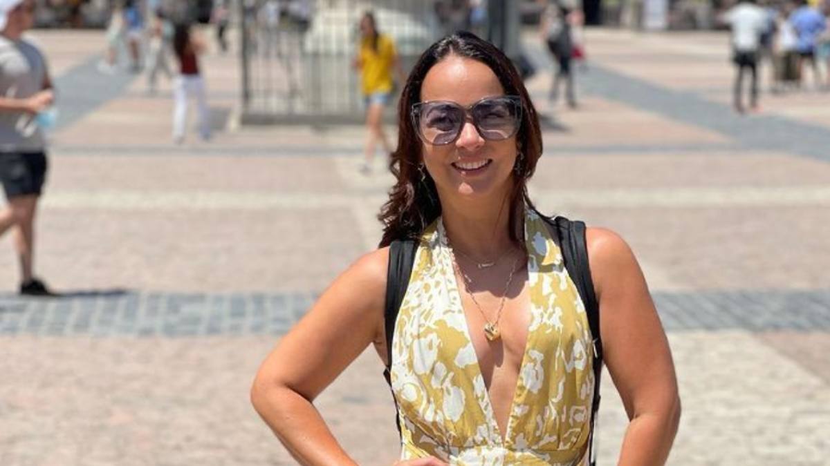 Adamari López soprende a fans con espectacular look