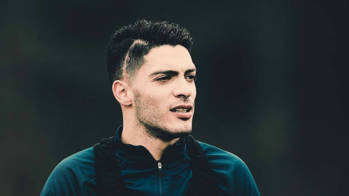 En modo saiyajin: Este es el nuevo look de Raúl Jiménez