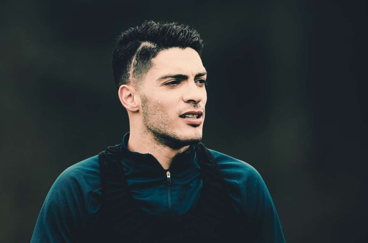 En modo saiyajin: Este es el nuevo look de Raúl Jiménez