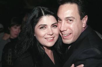 Victoria Ruffo celebra con tremenda imagen su aniversario de bodas