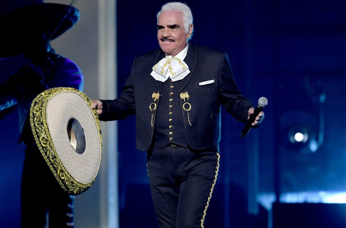 Vicente Fernández: esto se sabe de su bioserie en Netflix
