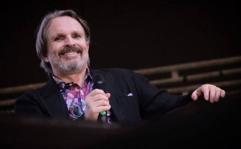 Miguel Bosé deberá posponer las actividades de promoción que lo mantenían ocupado (Instagram)