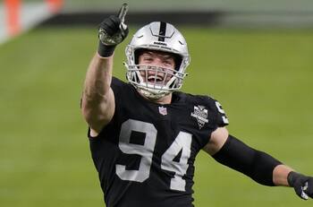 NFL: Carl Nassib rompió récord de venta de jerseys tras anuncio sobre su sexualidad