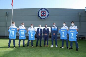 La cátedra que dio Cruz Azul en reforzarse para armar un plantel de miedo