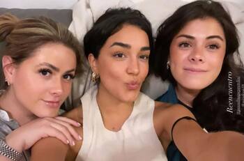 Ale, hija de Eduardo Capetillo y Bibi Gaytán, recibe en Madrid a hijas de Peña Nieto, Nicole y Paulina