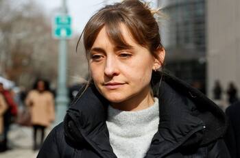 Allison Mack es condenada a tres años de prisión por el caso NXIVM