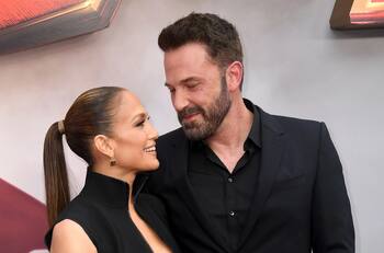 Jennifer López celebra un año casada con Ben Affleck con fotografías inéditas de su matrimonio