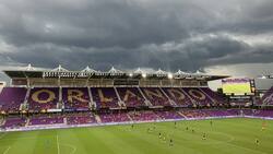 Costa Rica vs Jamaica suspendido al momento por tormenta eléctrica en Copa Oro