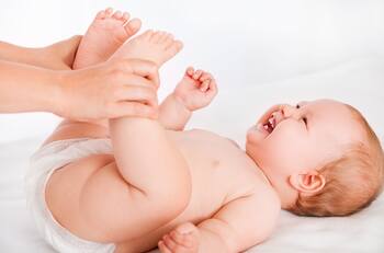 Lactancia materna juega papel crucial como defensa ante patógenos como covid