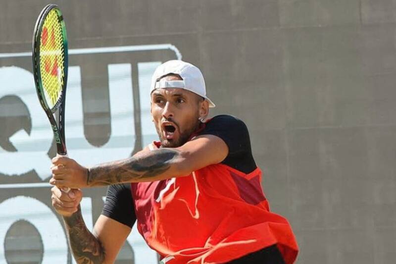 Nick Kyrgios arriesgaba a que se le abriera la herida del pie en Roland Garros.