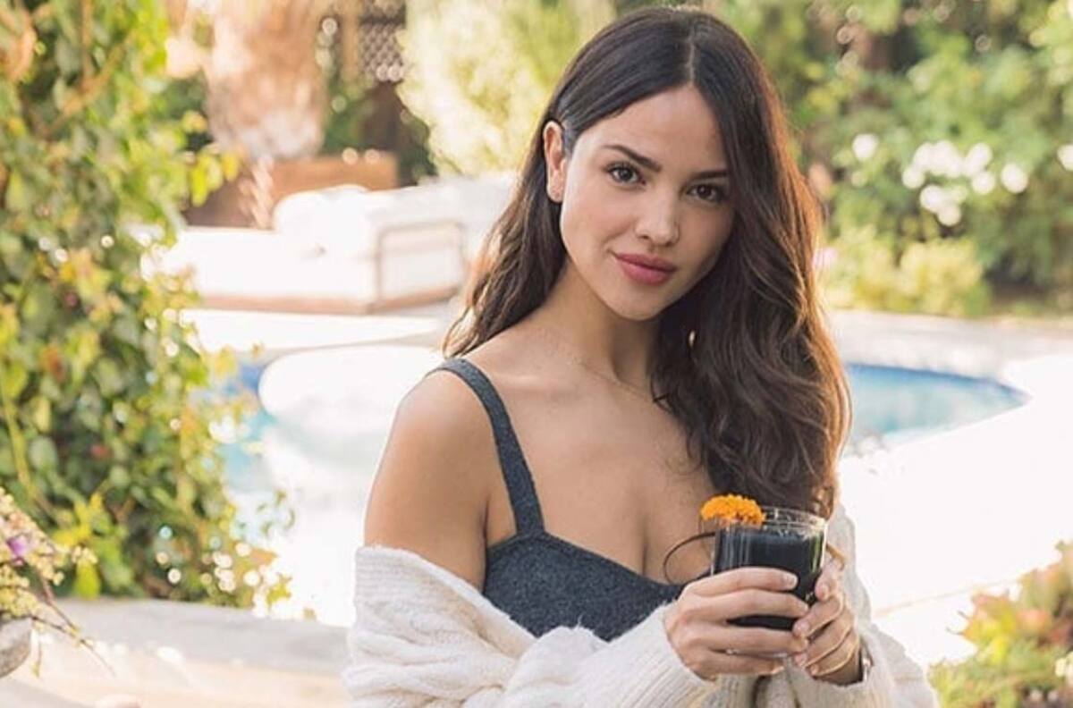 Eiza González enciende Instagram al posar en bikini