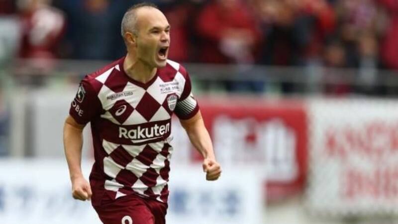 Andrés Iniesta también fue invitado, pero no podrá estar en la despedida de Riquelme