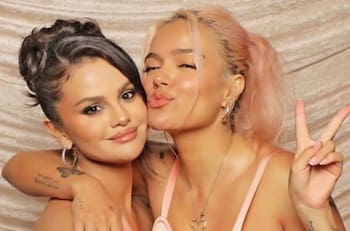 Revelan que Karol G, Christina Aguilera y Selena Gómez estarían preparando una colaboración