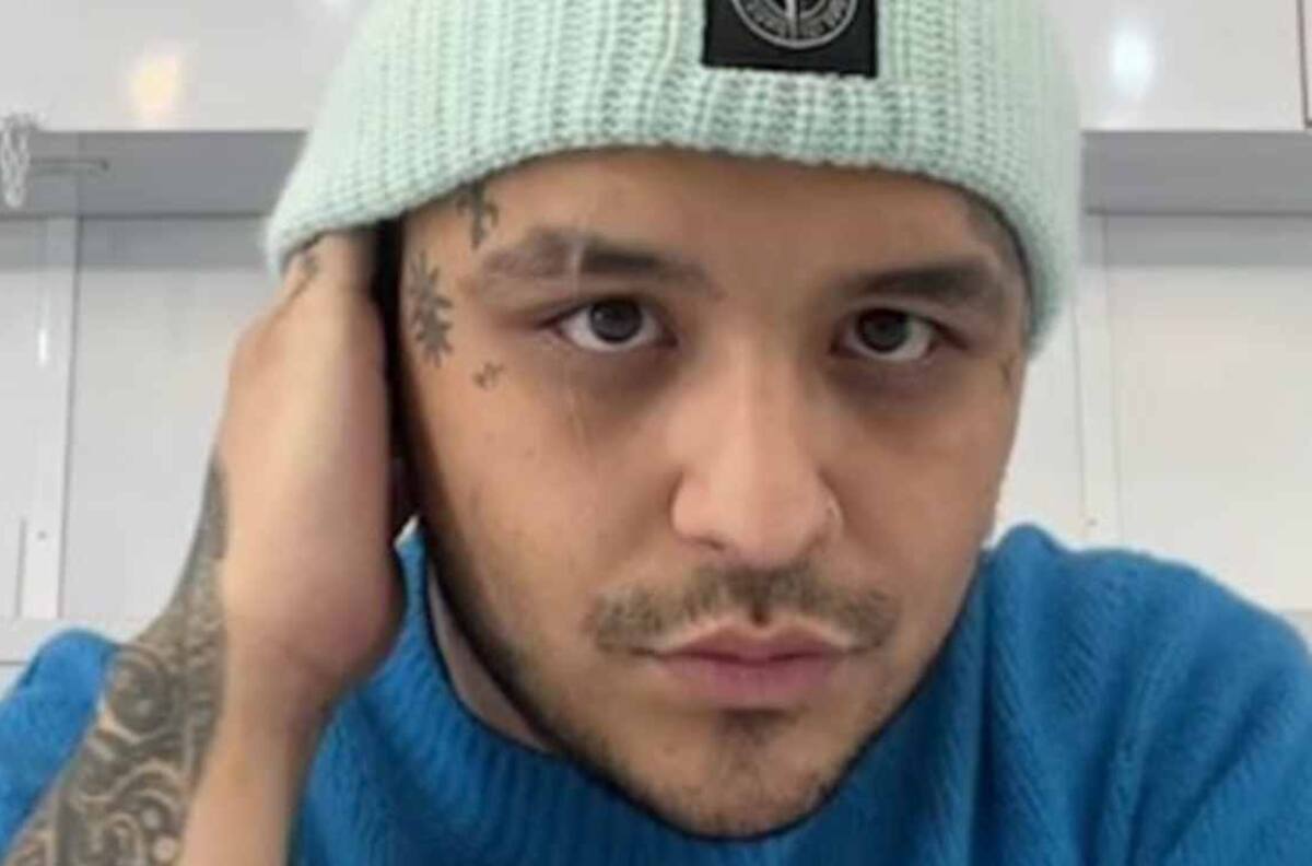 "Esclavitud a los artistas": Christian Nodal arremete por supuesto veto de Universal