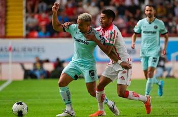 Necaxa venció 2-1 a los Gallos Blancos del Querétaro en la Liga MX