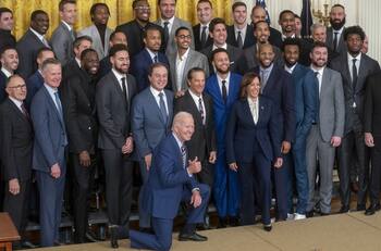 Golden State Warriors recuperaron esta tradición perdida como campeones de NBA