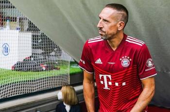Ribery y otras figuras sin equipo tras el mercado de fichajes