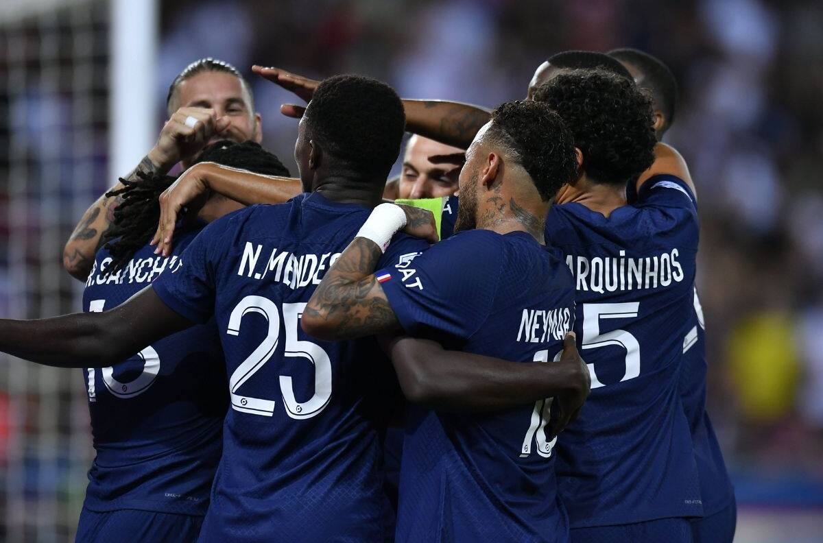 Técnico del PSG ya da por hecho la baja de este jugador: "Su cabeza está en otro lado"