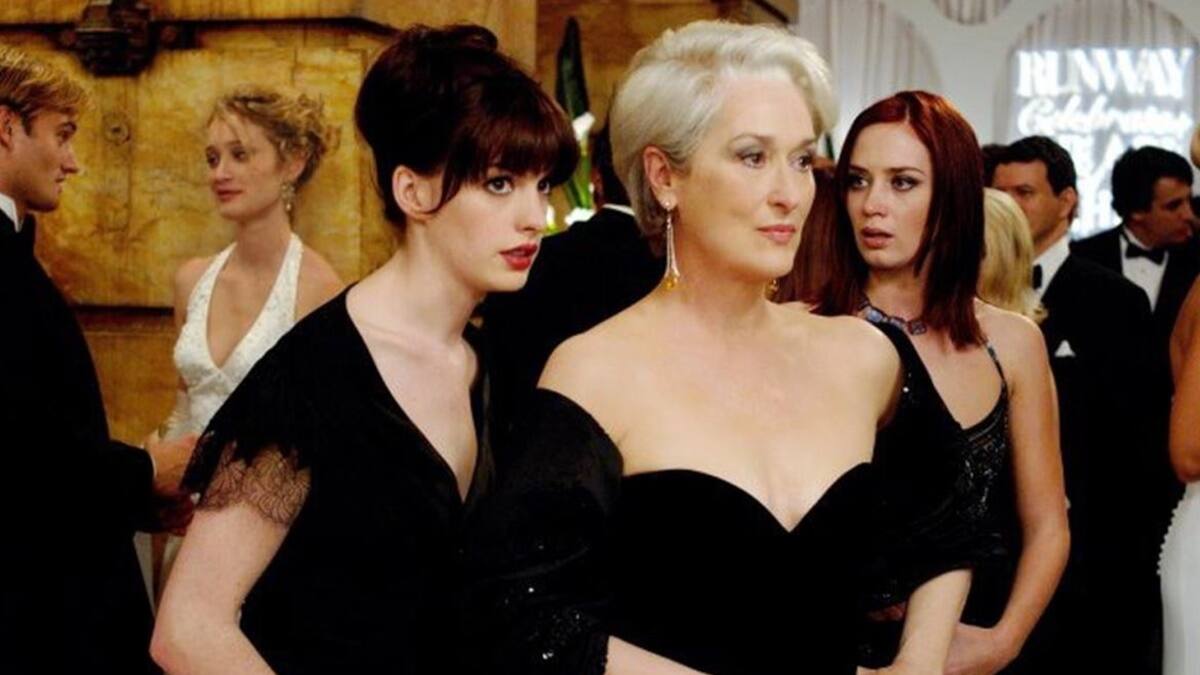 “El diablo viste a la moda”: A 15 años de su estreno, el elenco revela el nombre del villano