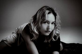 Angelique Boyer aclara si nació con labio leporino con una foto de cuando era pequeña