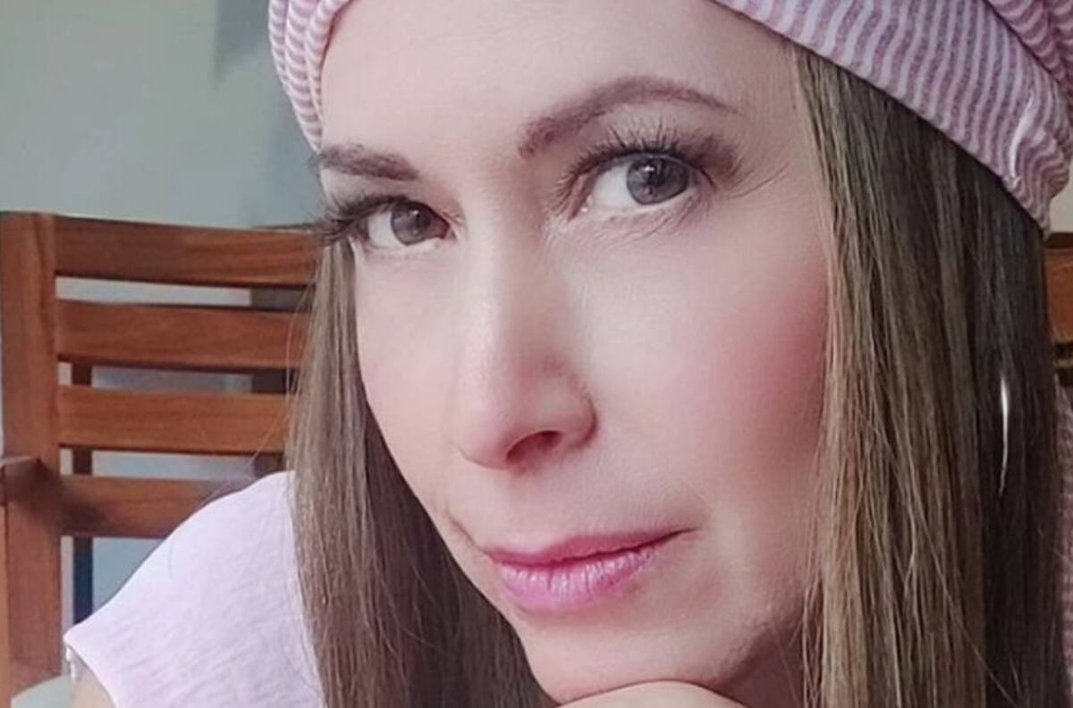 Martha Guzmán comparte sensible foto sin su cabellera a causa del cáncer que padece