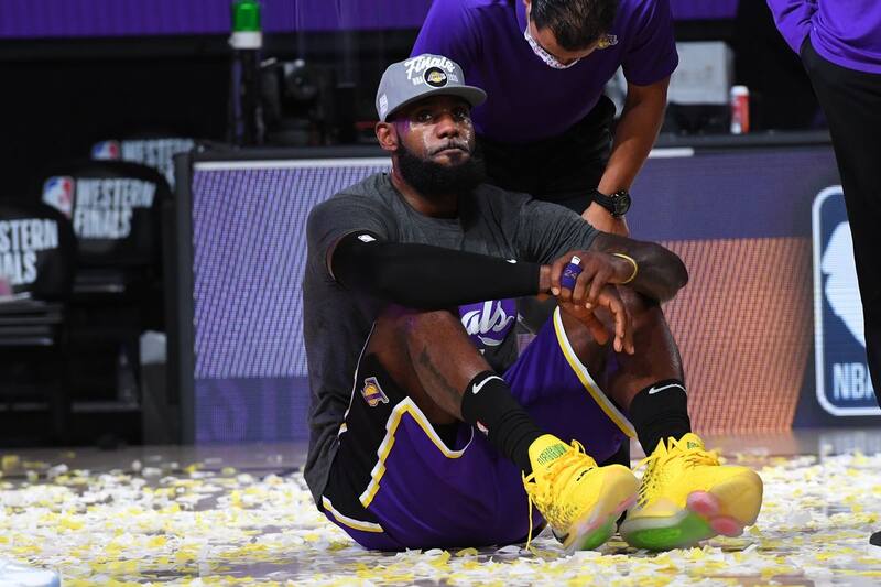 LeBron James no pudo mantener la racha de cinco victorias seguidas en el All Star Game