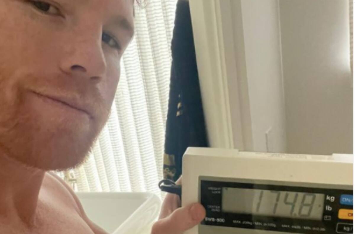 ¿Cuánto le falta bajar de peso a Canelo a menos de dos semanas del combate ante Plant?