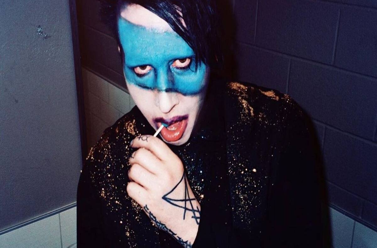 Marilyn Manson enfrenta una orden de aprehensión y podría ir a prisión