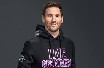 Leo Messi y Luis Suárez presumen sus vacaciones en Ibiza