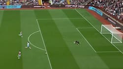 VIDEO | ¿El mejor del mundo? El increíble blooper de Dibu Martínez en la Premier League