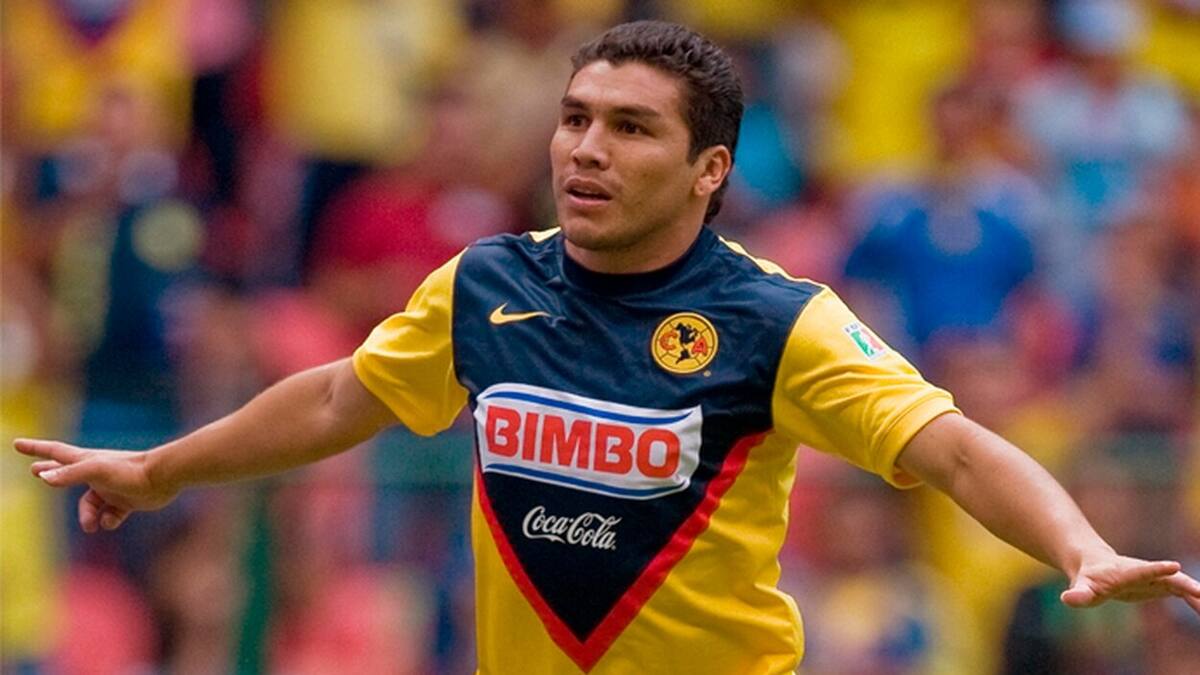 Salvador Cabañas habría fichado por el Manchester United antes de su trágico accidente