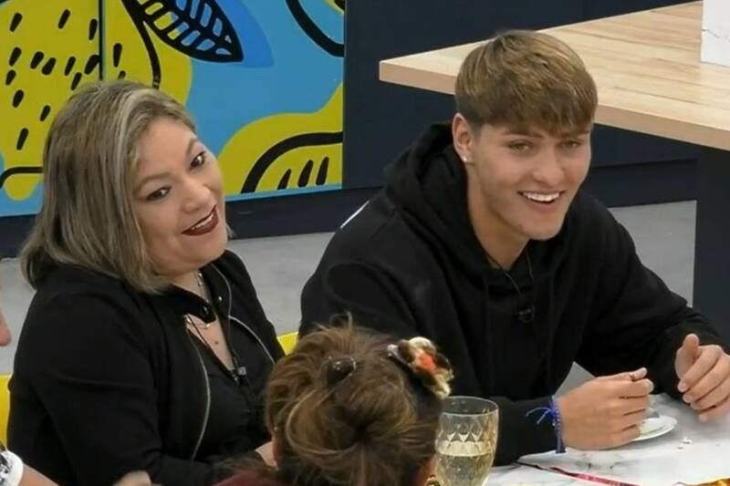 Hans Valdés y su mamá en "Gran Hermano" Chile.