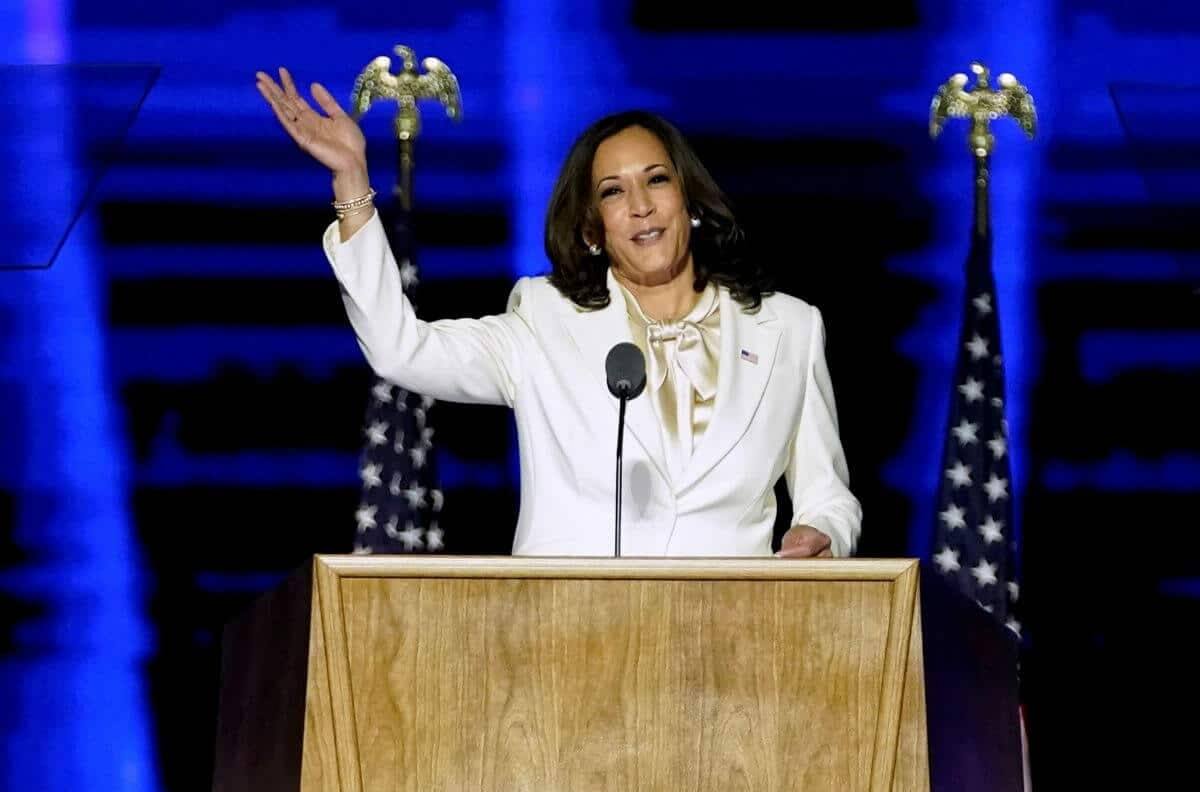 La vicepresidenta de EE.UU Kamala Harris anunció que planea visitar México