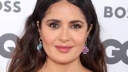 Salma Hayek orgullosa de sus raíces, enseña cómo comer camarones al estilo Veracruz