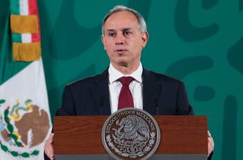 "Ómicron en México es diez veces mayor a las hospitalizaciones y defunciones", López Gatell