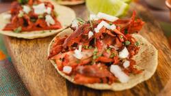 5 datos curiosos que quizá no sabías de los tacos al pastor