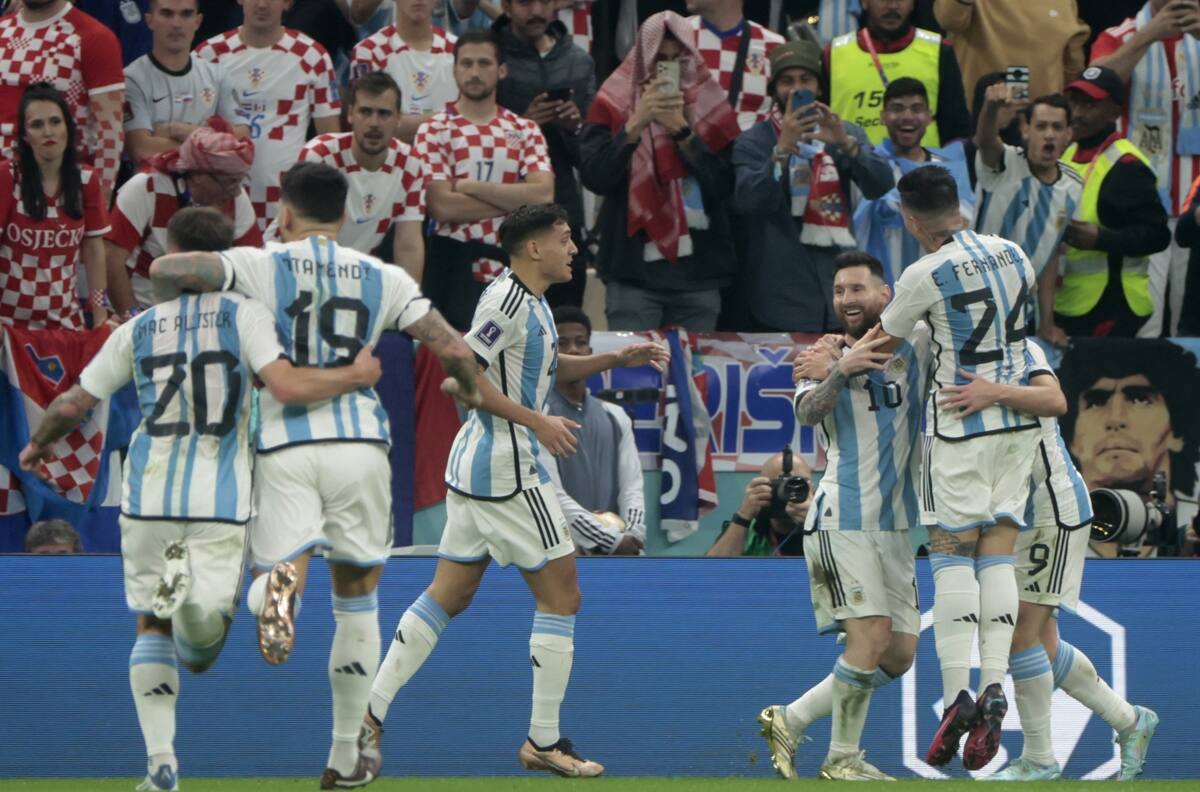 Argentina golea a Croacia y se instala en la final del Mundial de Qatar 2022