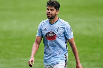 Néstor Araujo será baja con el Celta de Vigo por lesión