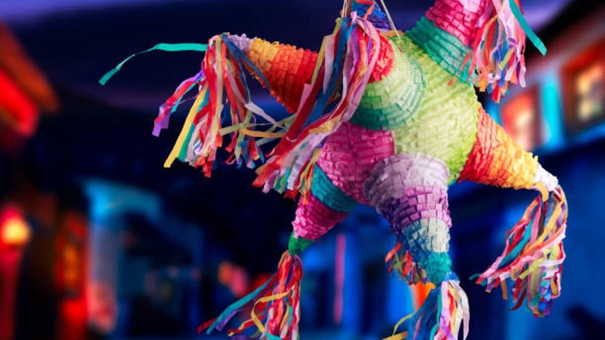 Navidad: ¿Sabías que existen varias versiones sobre el origen de las piñatas?