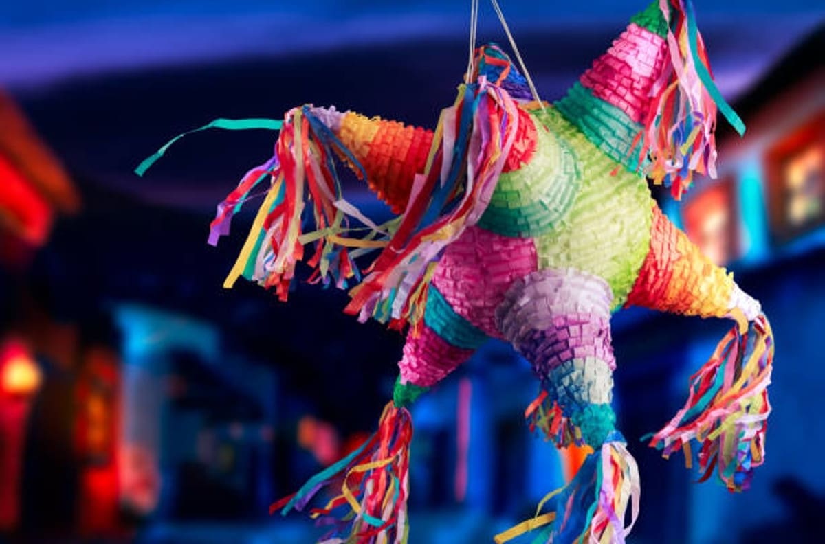 Navidad: ¿Sabías que existen varias versiones sobre el origen de las piñatas?